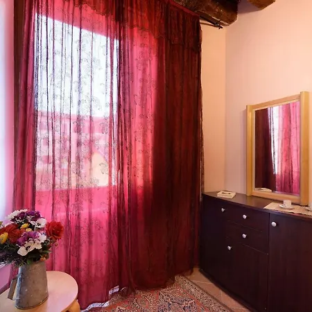 Апартаменты Cozy Place In Верона